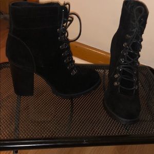 Laced Thick Heeled Booties